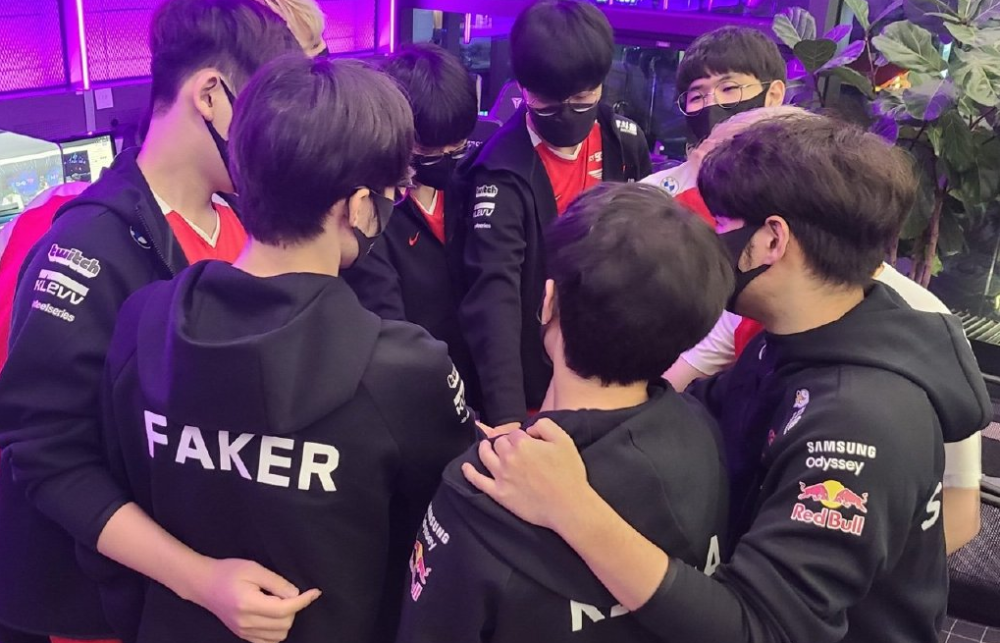 中外专家强 中外专家强